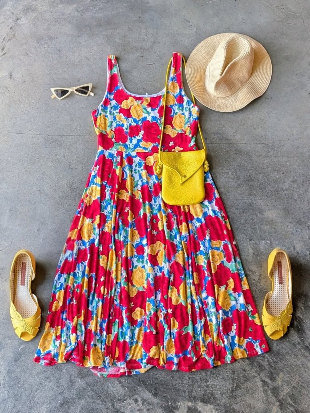 Posh Peanut Women's Valentina Floral Red Yellow Blue Bamboo Midi Dress medium